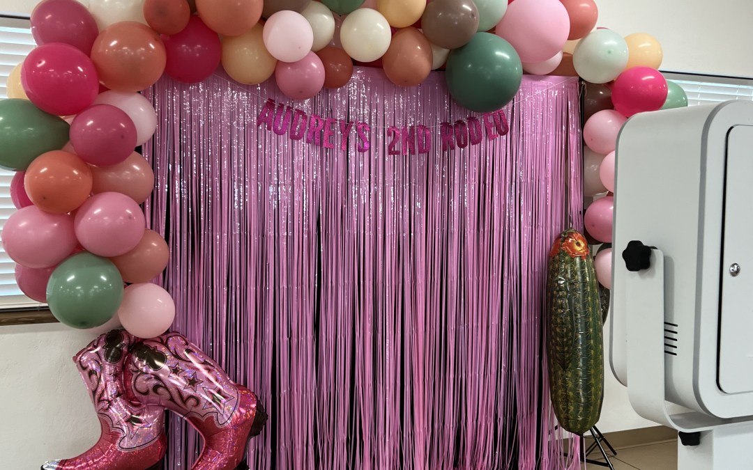 Photo Booth Backdrop Ideas